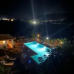 Kapetanios Luxury