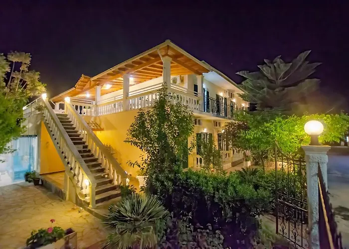 Kapetanios Luxury