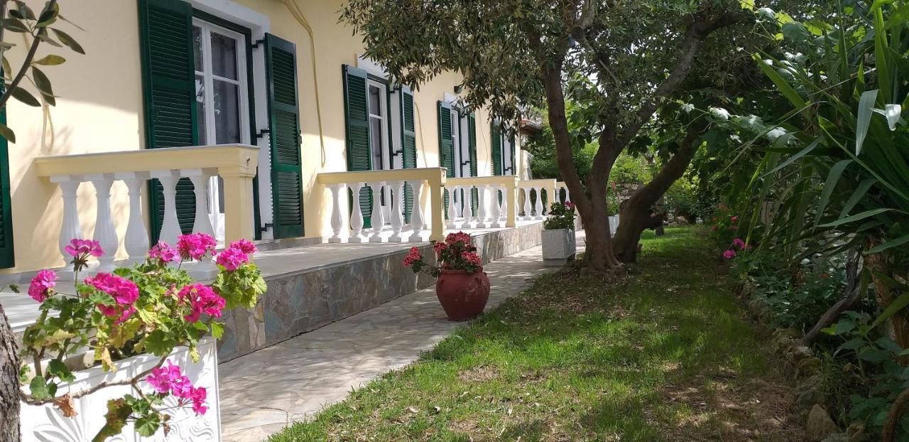 Kapetanios Luxury * Agios Georgios (Corfu)